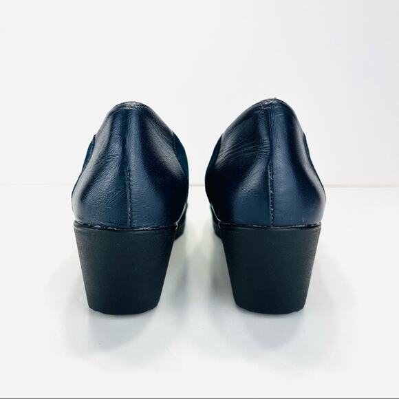 Munro Mindy Wedge Pump Size 10.5 Navy Blue Fabric & Leather Comfort Low Platform - Picture 4 of 14